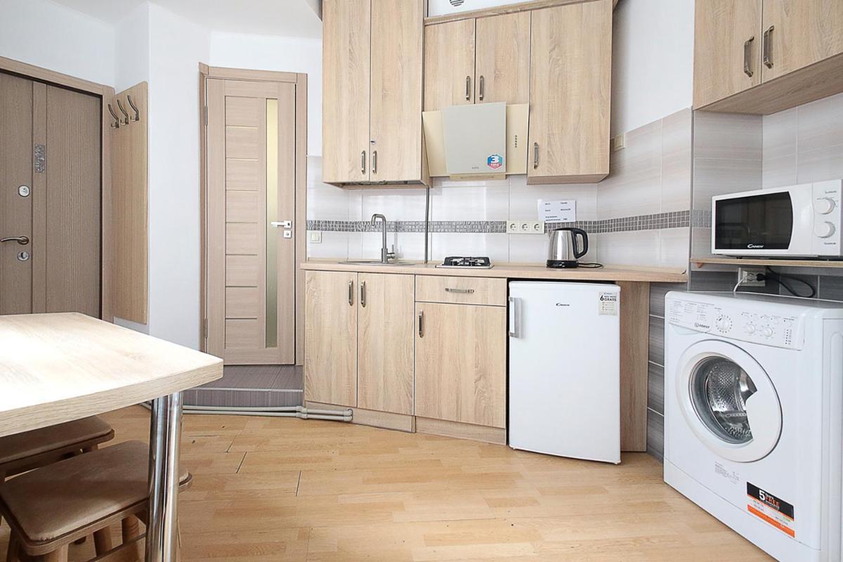 Buk Apartments On Doroshenka 29 Лвив Екстериор снимка