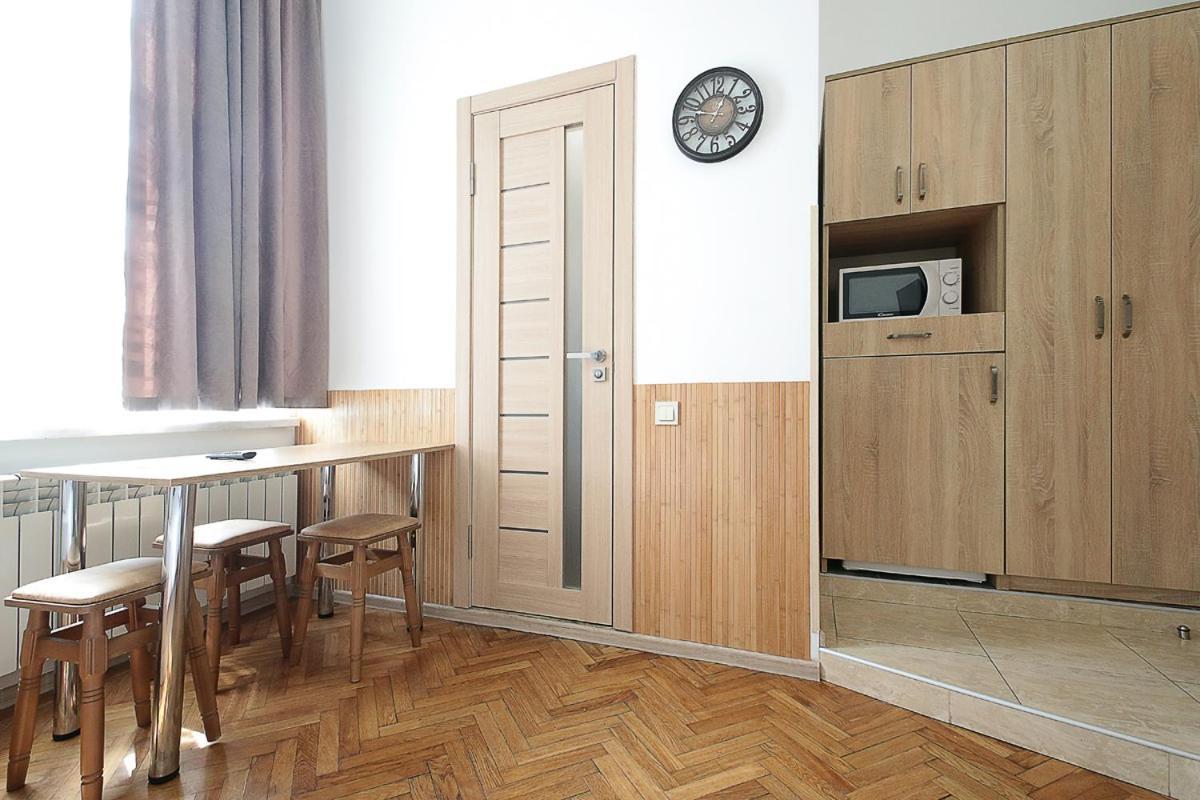 Buk Apartments On Doroshenka 29 Лвив Екстериор снимка