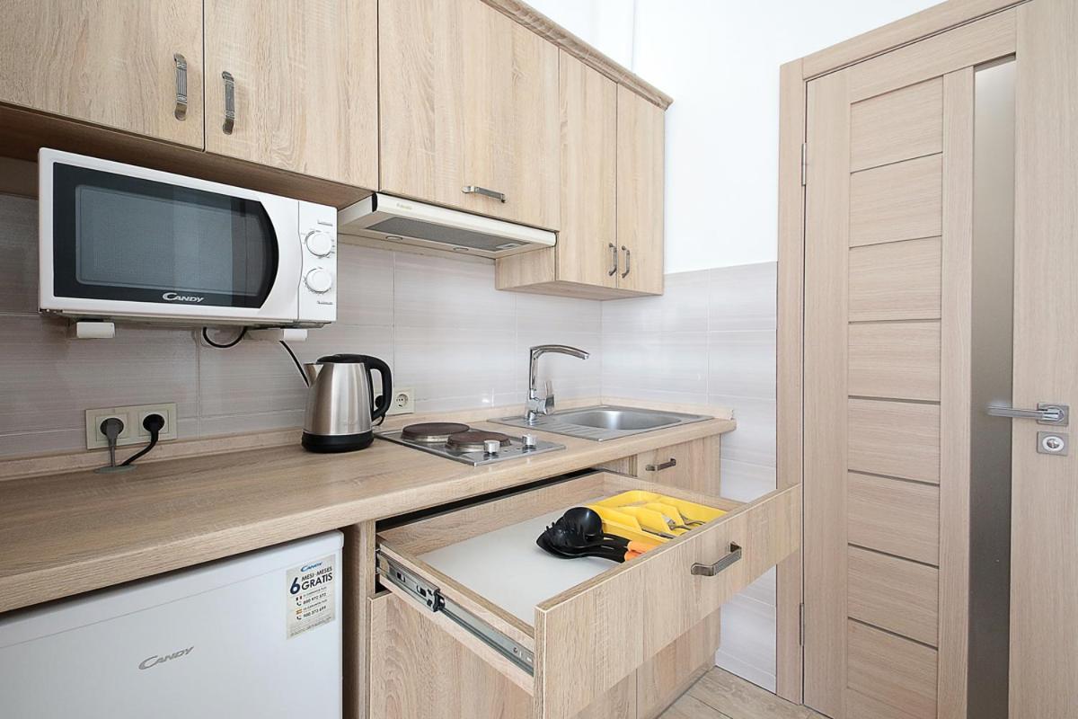 Buk Apartments On Doroshenka 29 Лвив Екстериор снимка