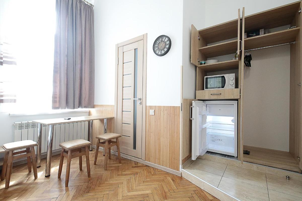 Buk Apartments On Doroshenka 29 Лвив Екстериор снимка