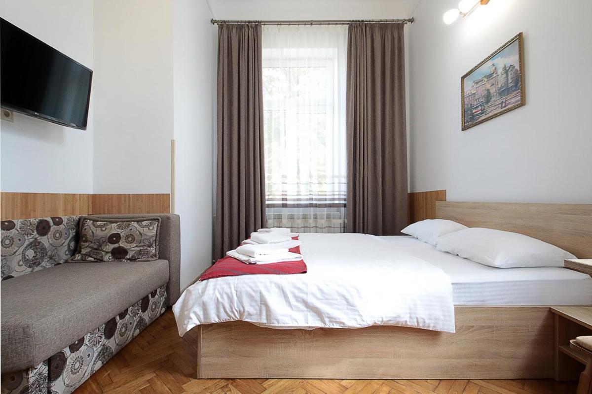 Buk Apartments On Doroshenka 29 Лвив Екстериор снимка