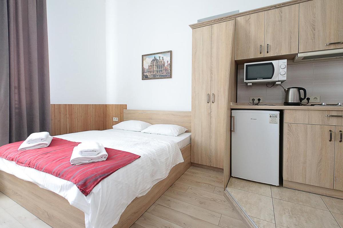 Buk Apartments On Doroshenka 29 Лвив Екстериор снимка