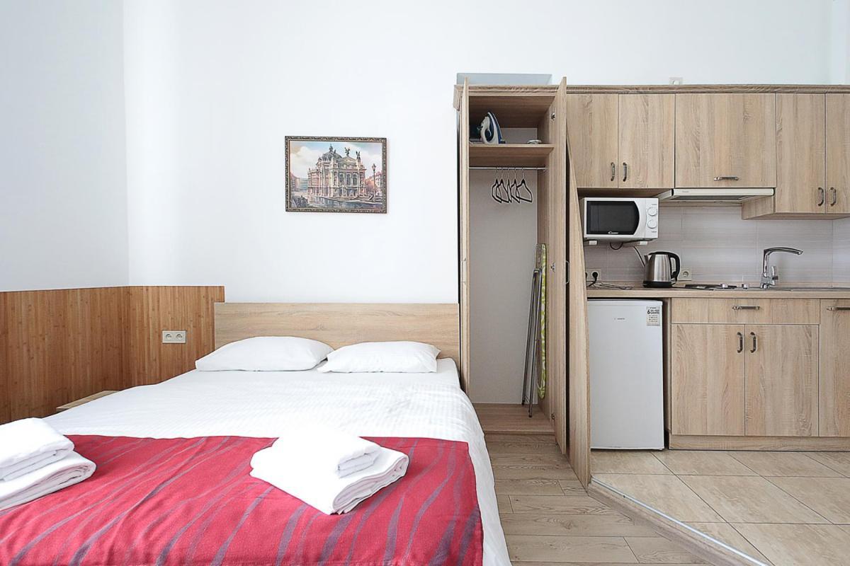 Buk Apartments On Doroshenka 29 Лвив Екстериор снимка