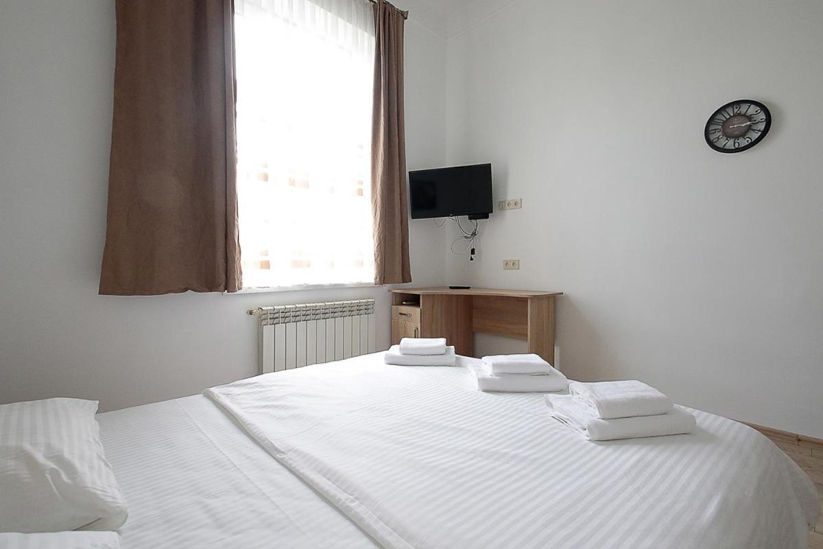 Buk Apartments On Doroshenka 29 Лвив Екстериор снимка