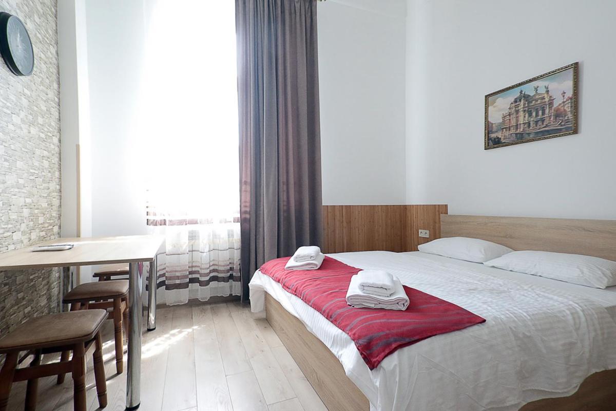 Buk Apartments On Doroshenka 29 Лвив Екстериор снимка
